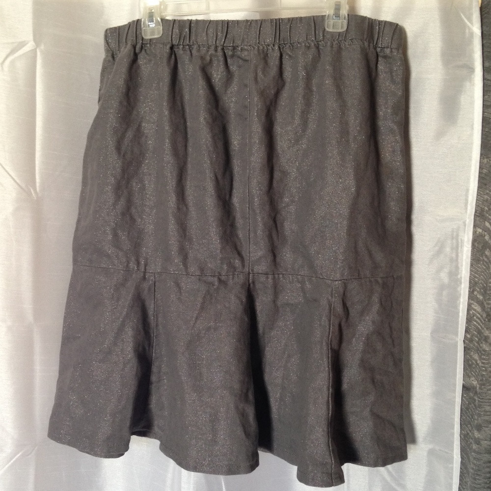 Shimmery 3x knee-length skirt